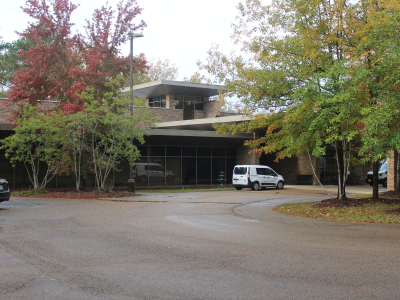 Quisenberry Library Branch 